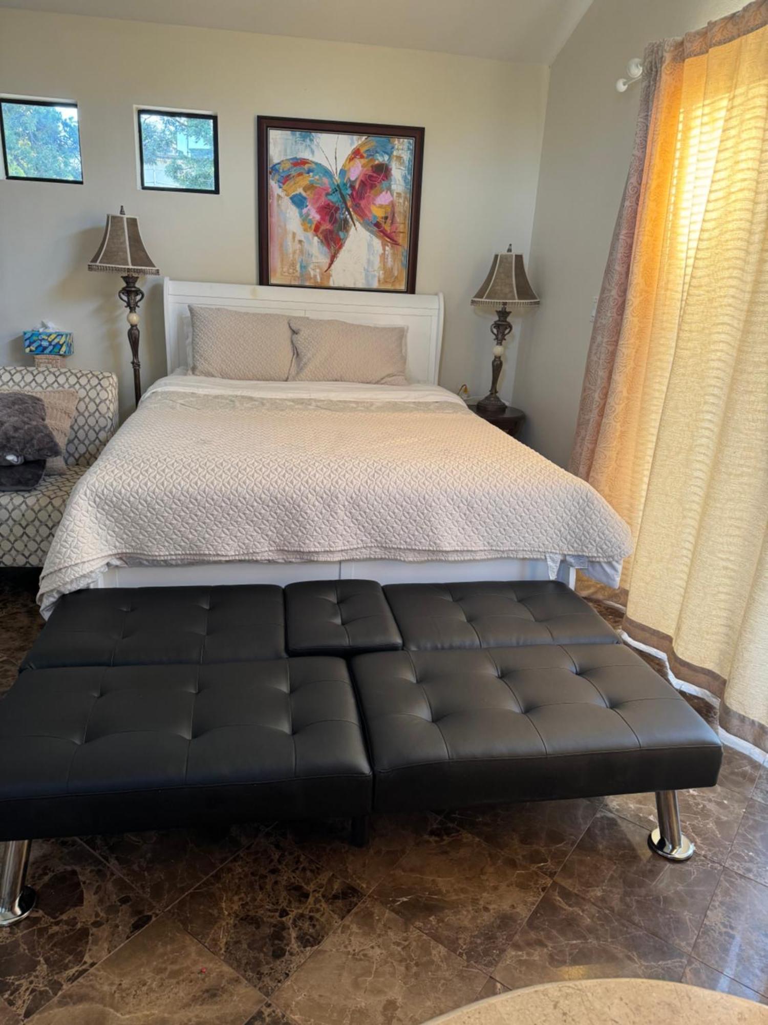 Large Luxury Studio With View In Santa Monica Bagian luar foto